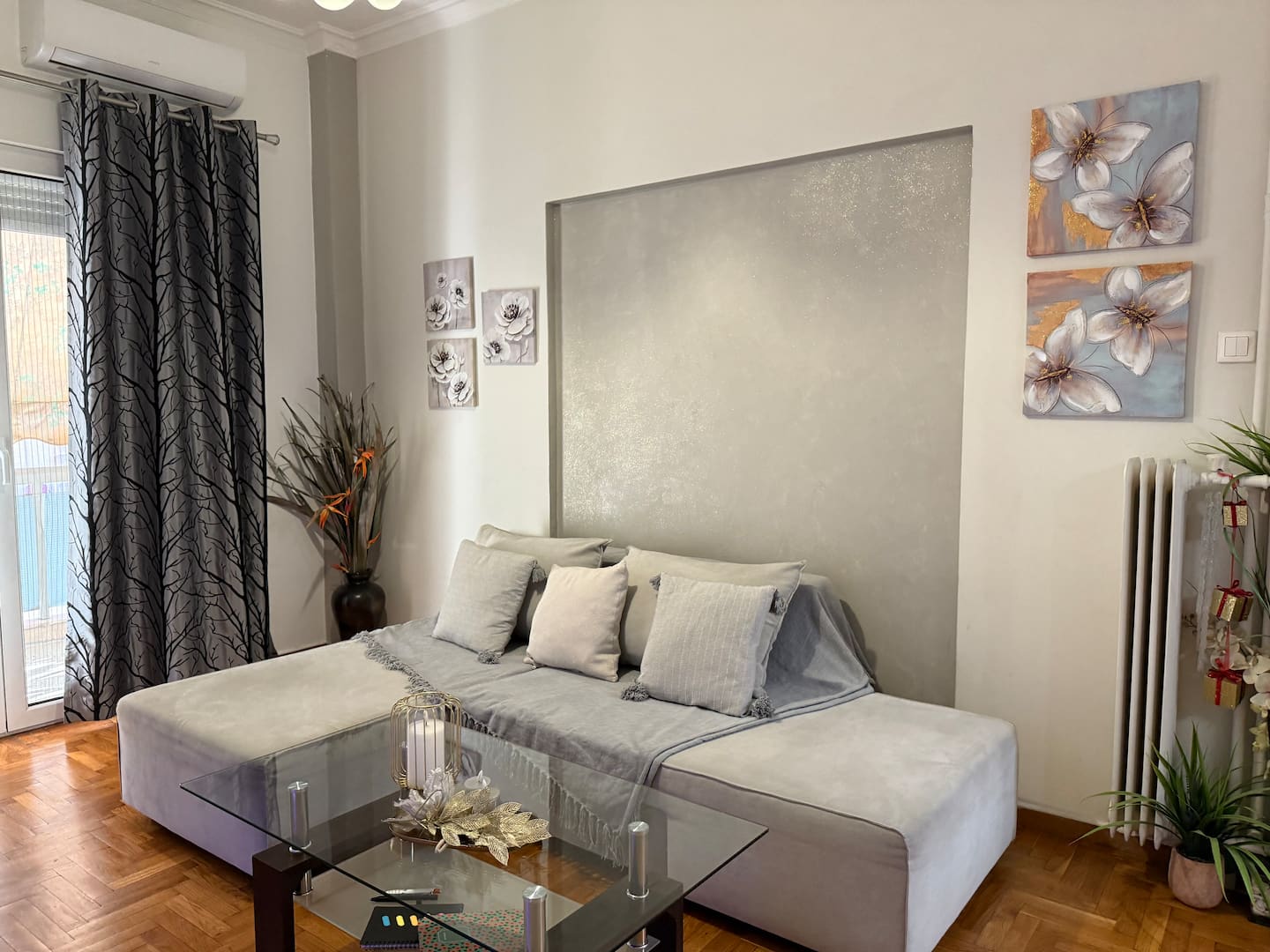 2 Bedrooms Apartment Center of Athens 5 min Subway photo 2