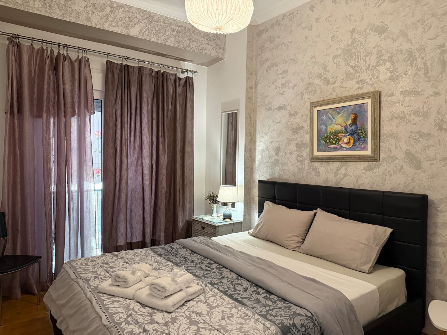 2 Bedrooms Apartment Center of Athens 5 min Subway photo 3