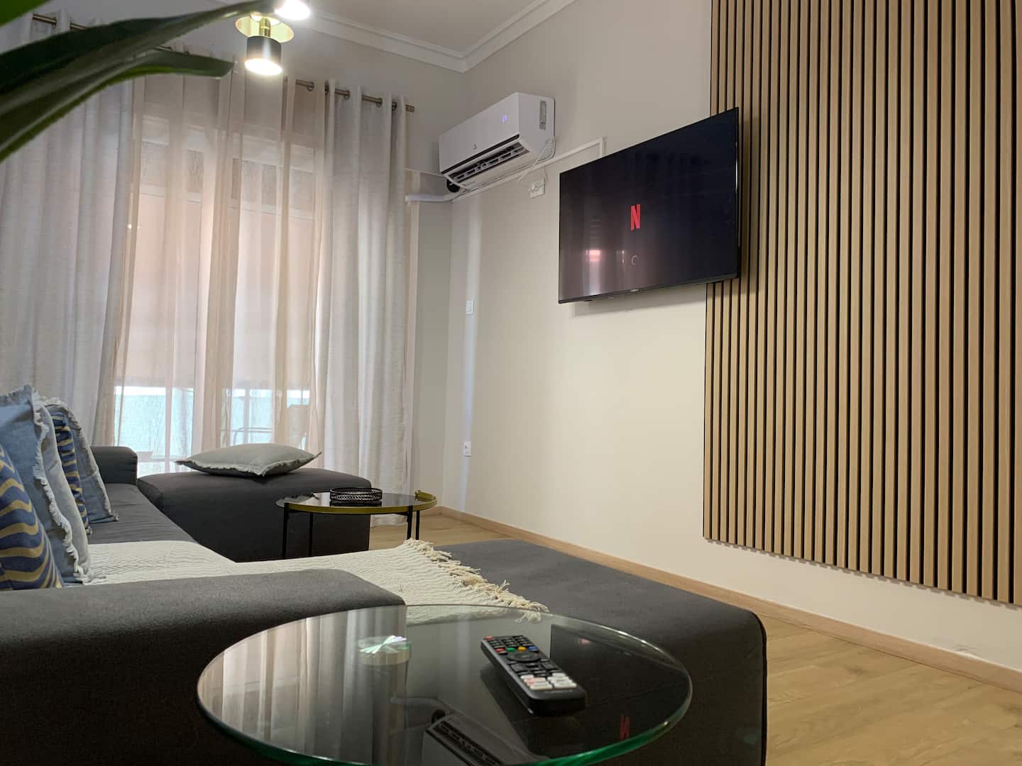 Modern Comfort close to Acropolis photo 12