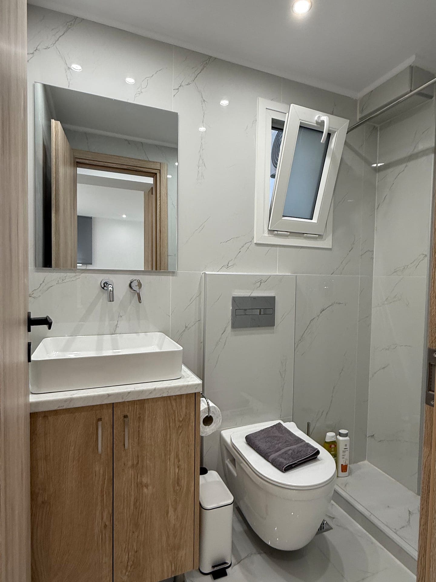 Smart Athens Stay: Studio Near Acropolis & Metro photo 6