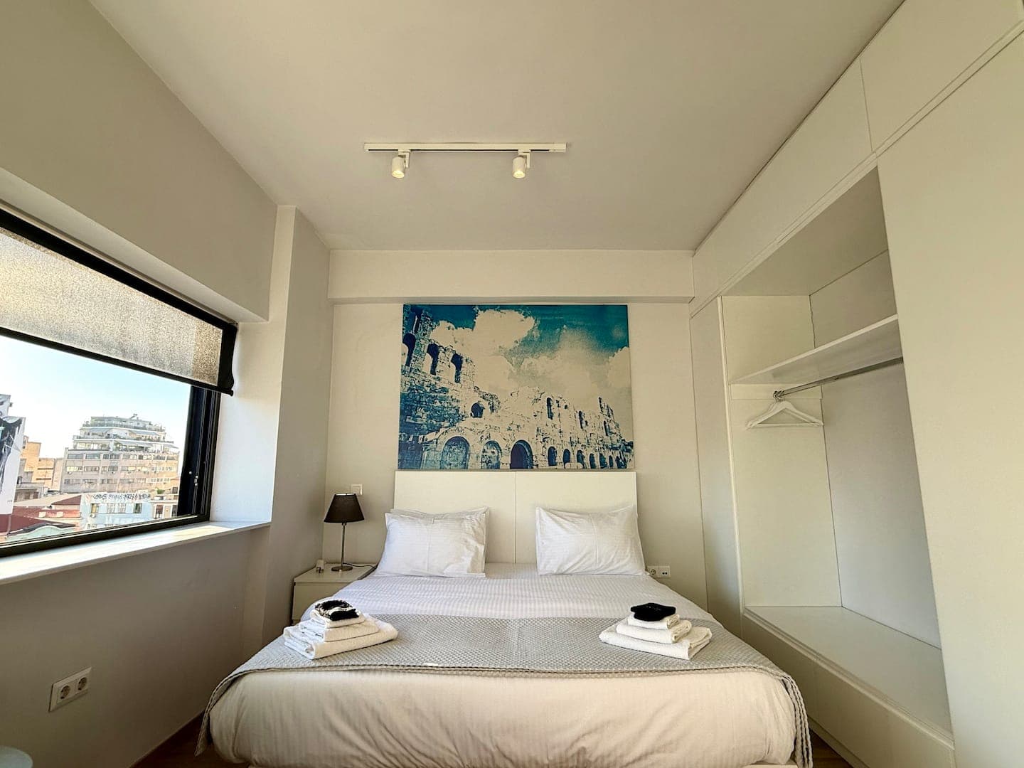 Modern Monastiraki Apartment w/ Parthenon view photo 2