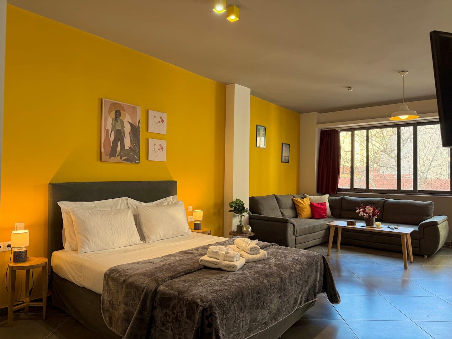 Stylish Apartment | 5 min to Monastiraki photo 3