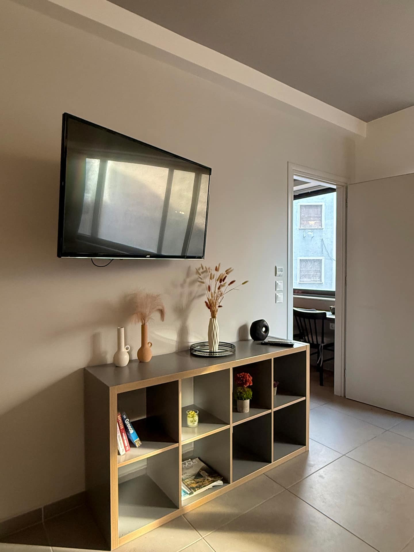 Spacious Apartment | Heart of Athens photo 17
