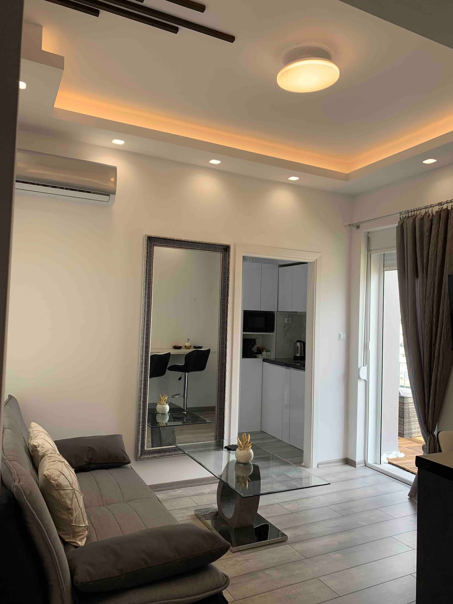 Luxury Athens Apartment with Breathtaking Views photo 4