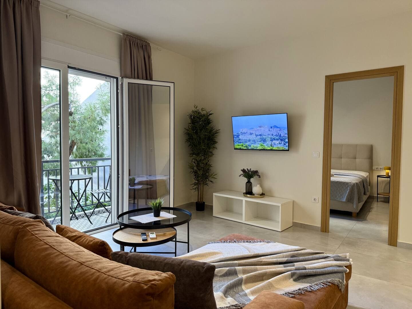 Luxury Stay in the Heart of Psirri photo 9