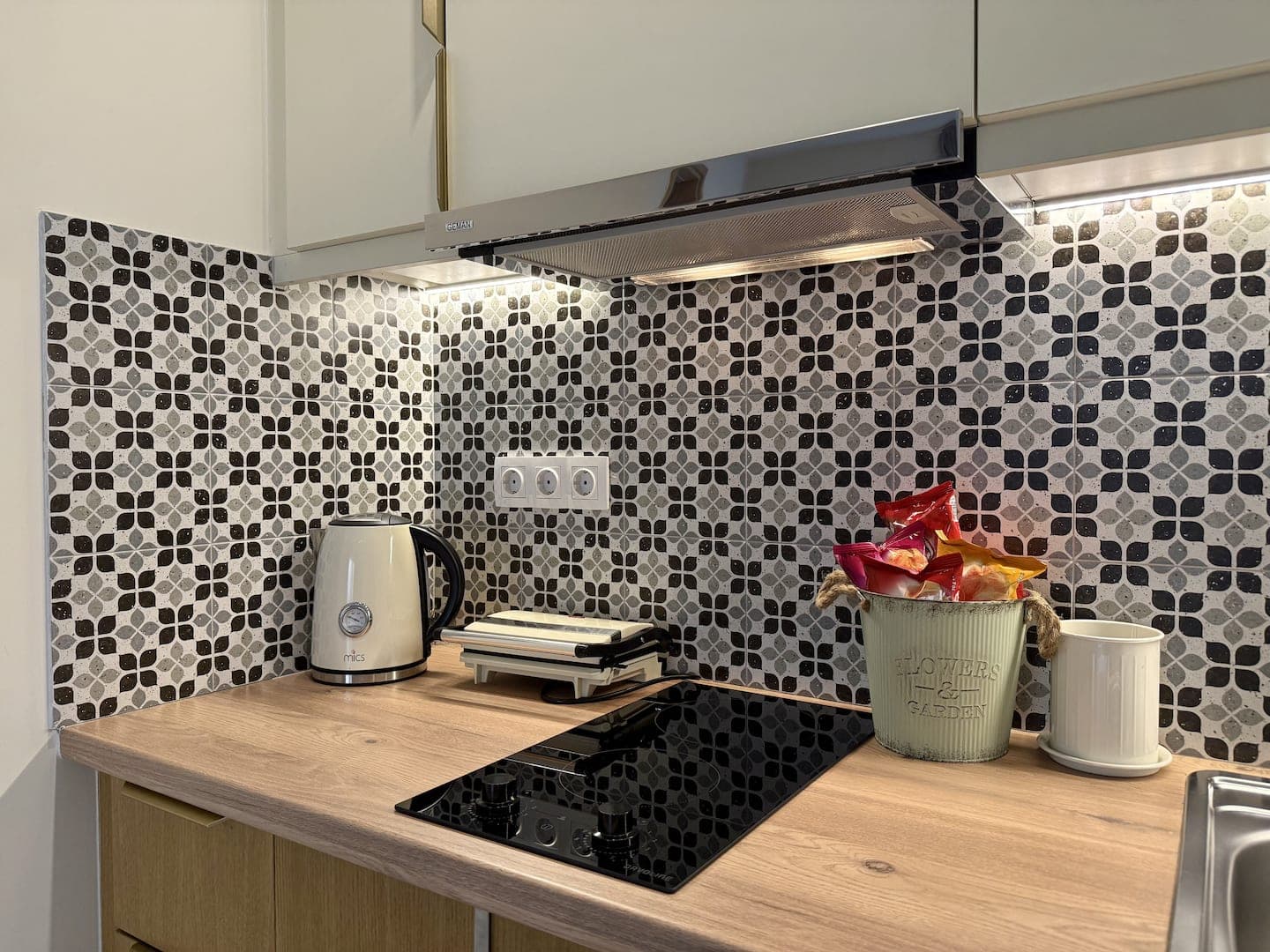 Luxury Stay in the Heart of Psirri photo 15