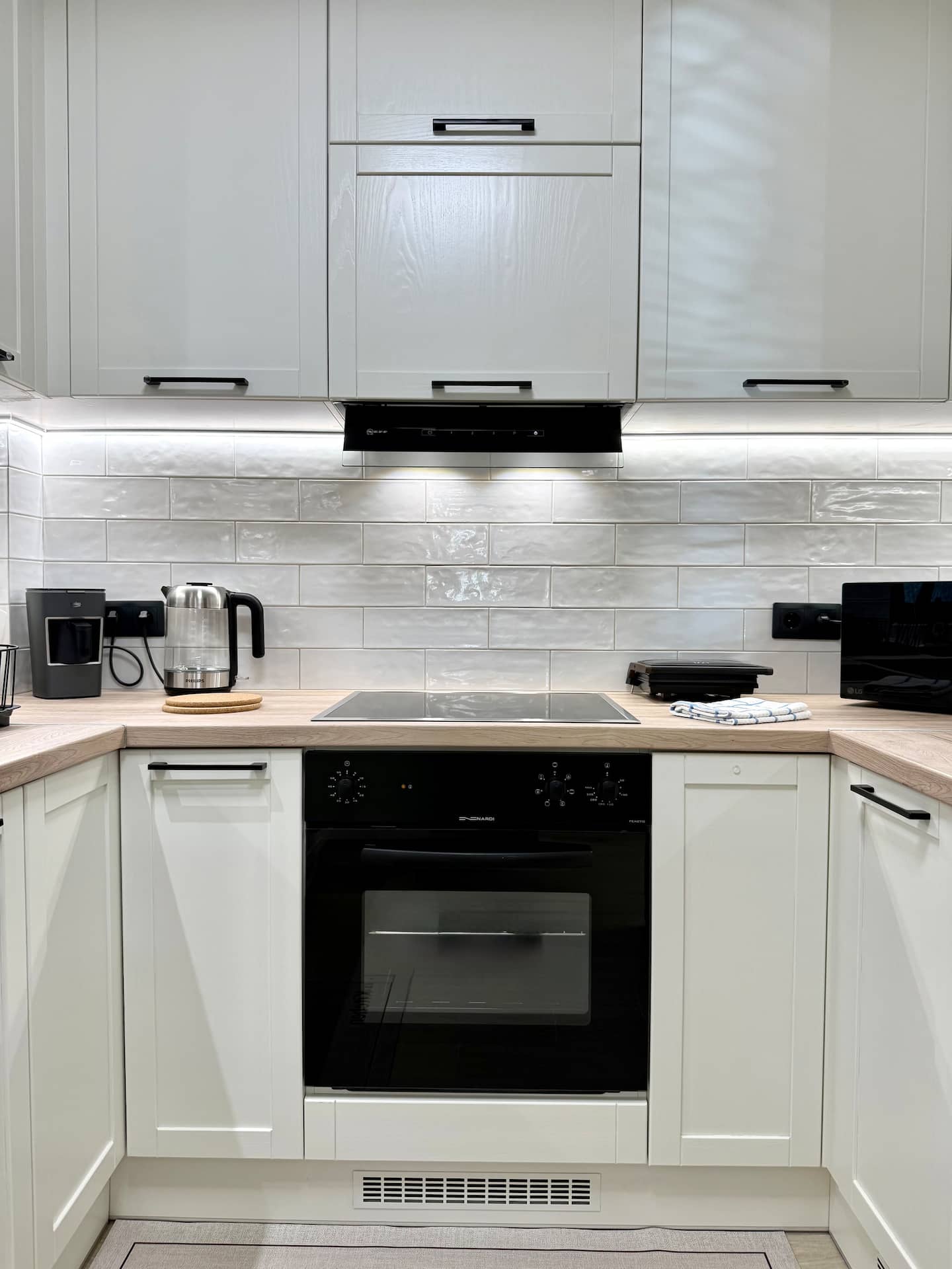 Celine Luxury Apartment & Garden photo 22