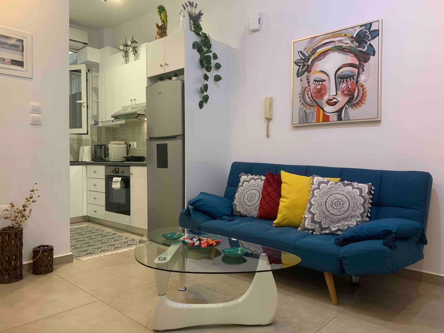 Modern Charm: Stylish Apartment in Central Athens photo 4