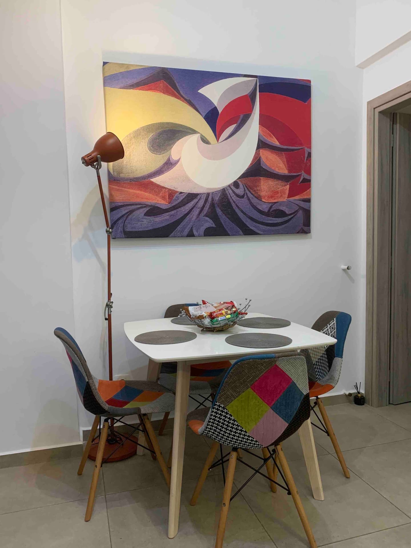 Modern Charm: Stylish Apartment in Central Athens photo 12