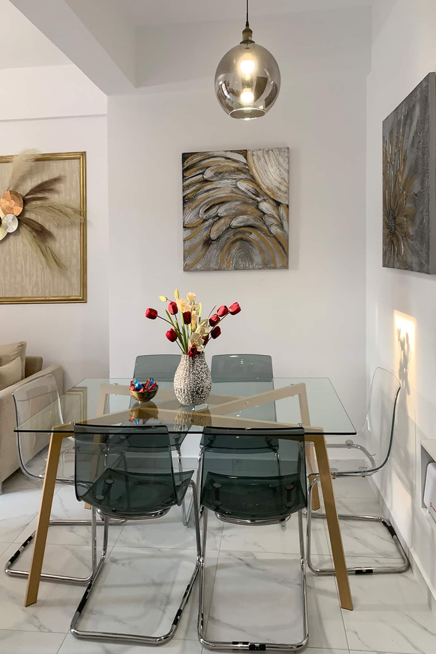 Luxury Elegance in City Center photo 7